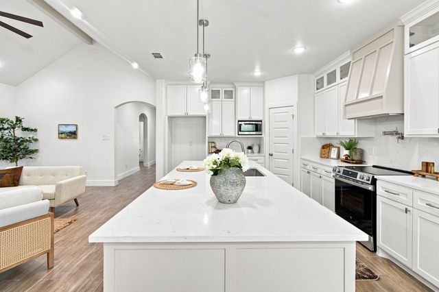 3116 Roosevelt Avenue, Fort Worth, TX 76106