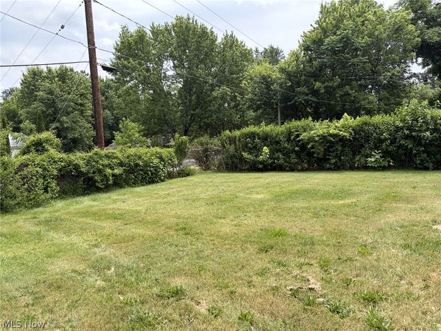 2418 Hillstock Avenue, Akron, OH 44312
