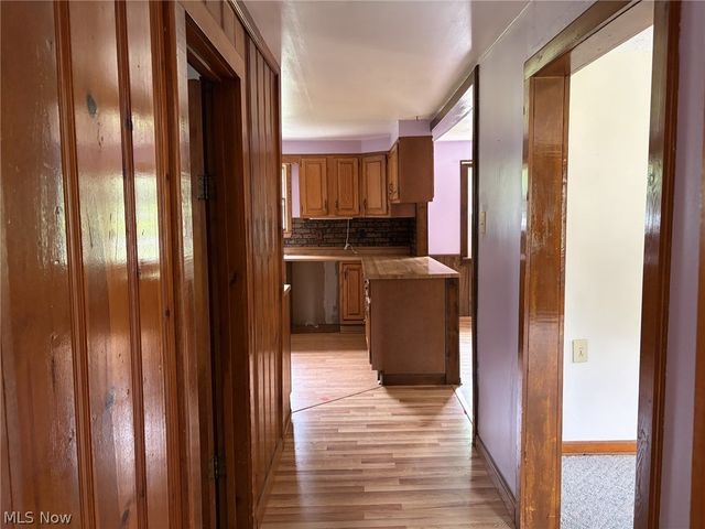 2418 Hillstock Avenue, Akron, OH 44312