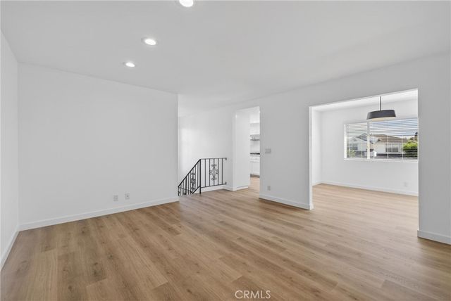 1653 5th, Manhattan Beach, CA 90266