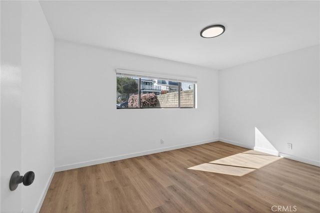 1653 5th, Manhattan Beach, CA 90266