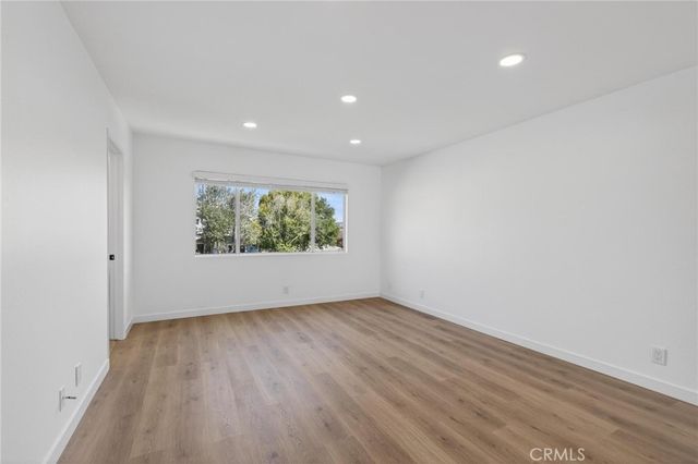 1653 5th, Manhattan Beach, CA 90266