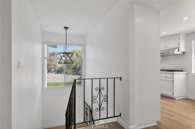 1653 5th, Manhattan Beach, CA 90266