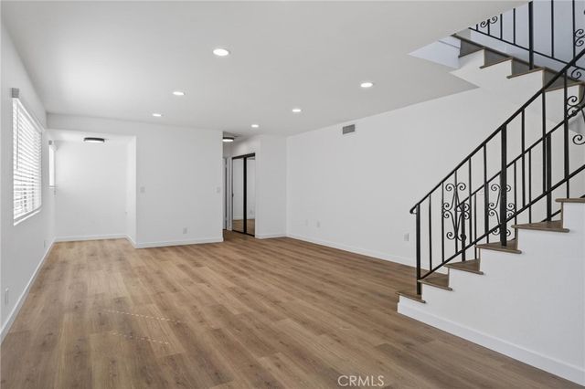 1653 5th, Manhattan Beach, CA 90266