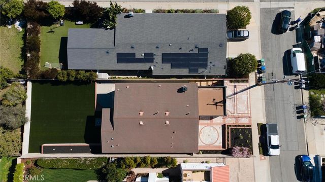 1653 5th, Manhattan Beach, CA 90266