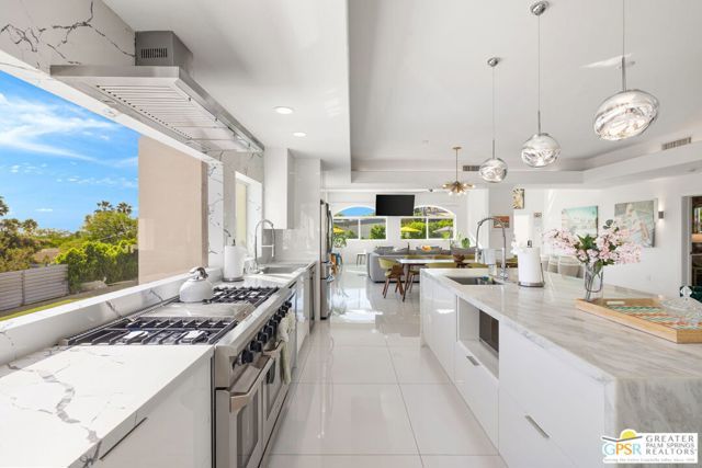 775 W Racquet Club Road, Palm Springs, CA 92262