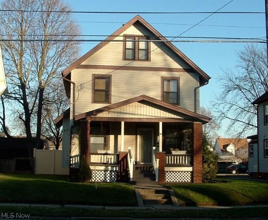 614 Clarendon Avenue NW, Canton, OH 44708