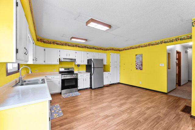 3224 Bass Road, Fort Wayne, IN 46808