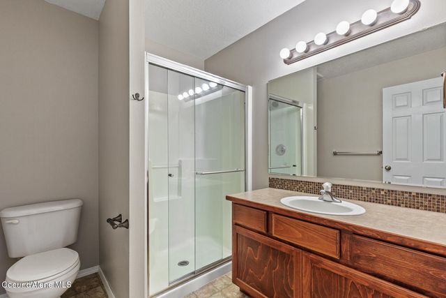 2411 N Mackenzie DR, Post Falls, ID 83854
