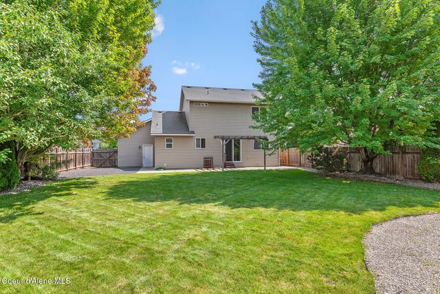 2411 N Mackenzie DR, Post Falls, ID 83854