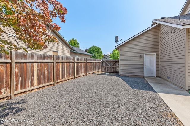 2411 N Mackenzie DR, Post Falls, ID 83854