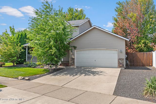 2411 N Mackenzie DR, Post Falls, ID 83854