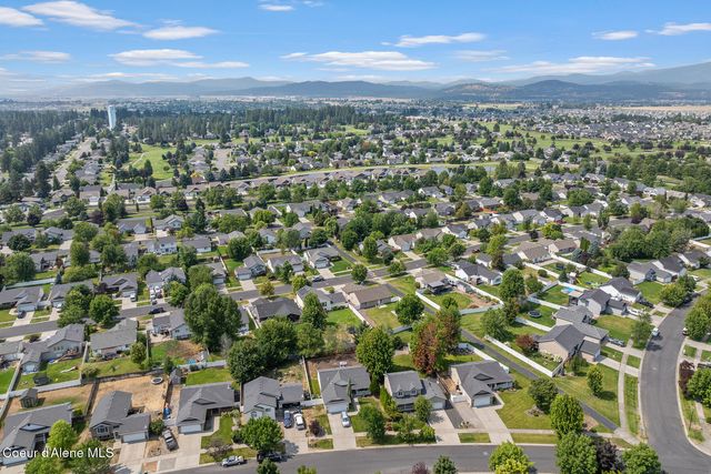 2411 N Mackenzie DR, Post Falls, ID 83854