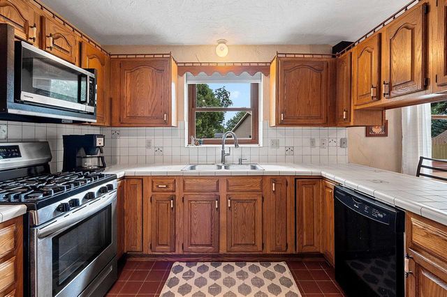 716 EAU CLAIRE PLACE, De Pere, WI 54115