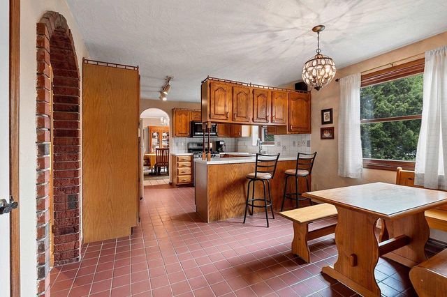716 EAU CLAIRE PLACE, De Pere, WI 54115