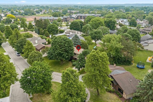 716 EAU CLAIRE PLACE, De Pere, WI 54115