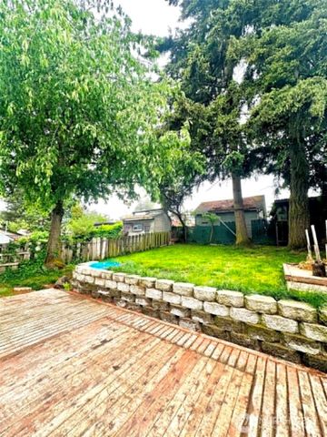 4829 S L Street, Tacoma, WA 98408