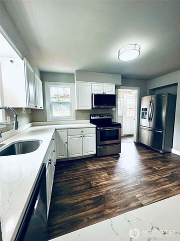 4829 S L Street, Tacoma, WA 98408