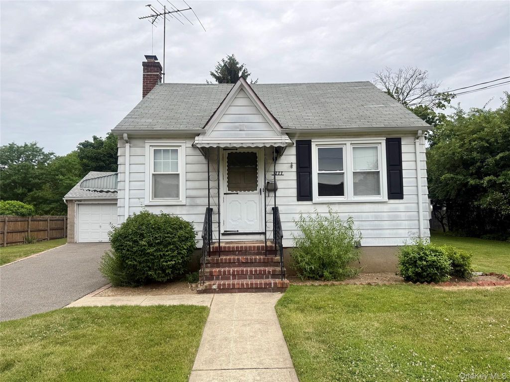 1777 Stone Avenue, East Meadow, NY 11554