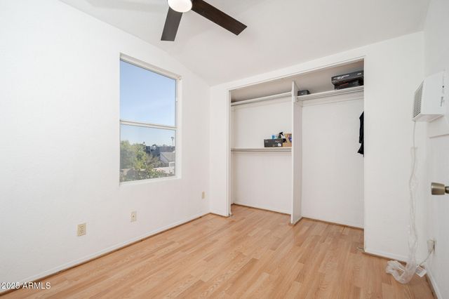 5607 W CHOLLA Street, Glendale, AZ 85304