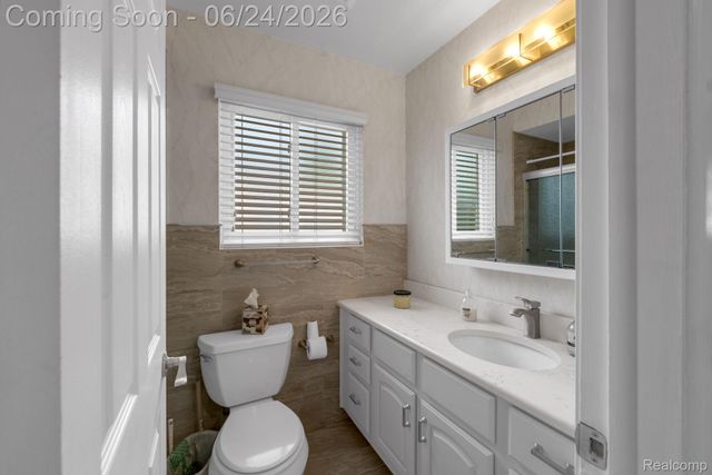 34316 Tomahawk Drive, Westland, MI 48185