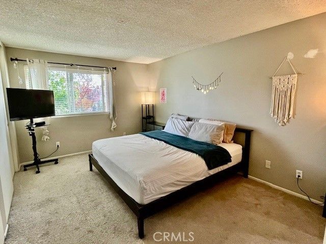 25729 Tournament, Valencia, CA 91355