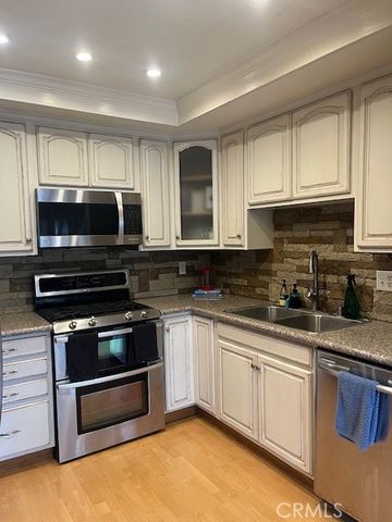 25729 Tournament, Valencia, CA 91355