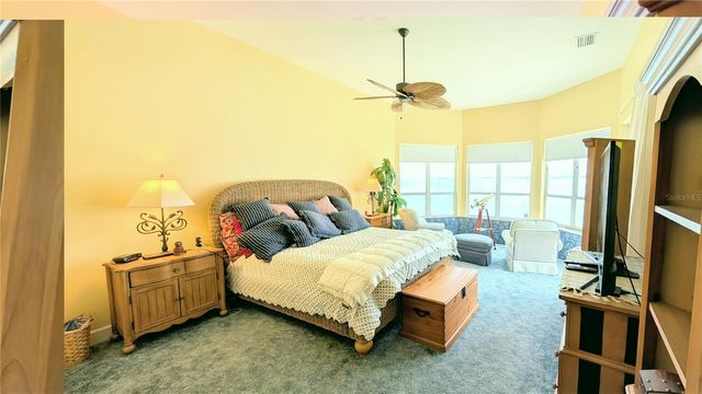 4709 DOLPHIN CAY LANE, St Petersburg, FL 33711