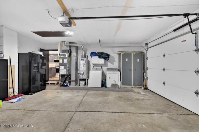 5920 N River Road, Waterville, OH 43566