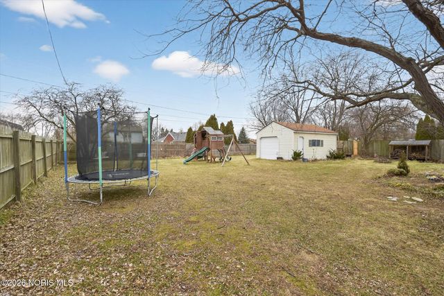 5920 N River Road, Waterville, OH 43566