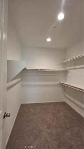 209 Everlast Court, Hemet, CA 92543