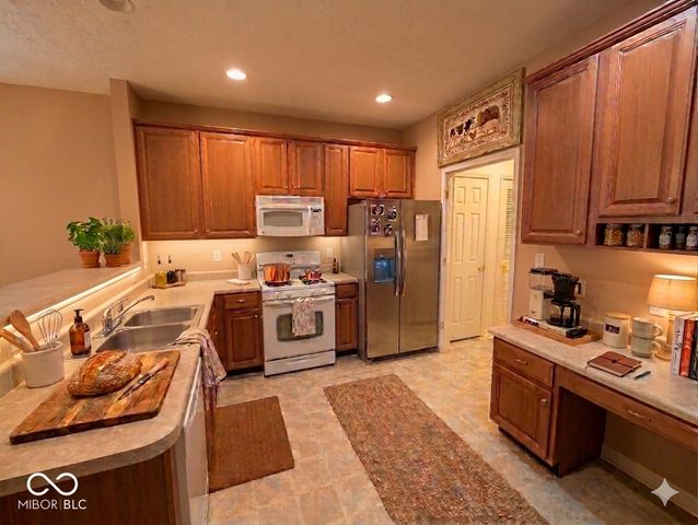 5140 Baltustrol Drive, Avon, IN 46123