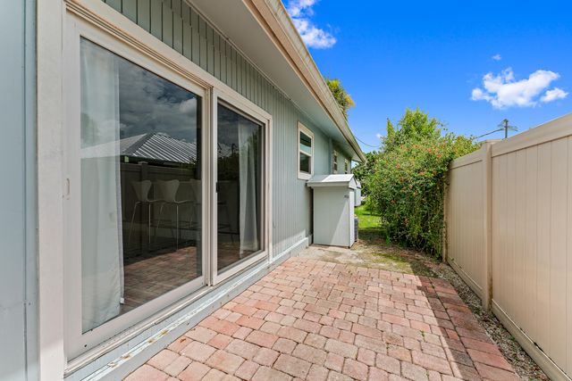 856 SW Rustic Circle, Stuart, FL 34997