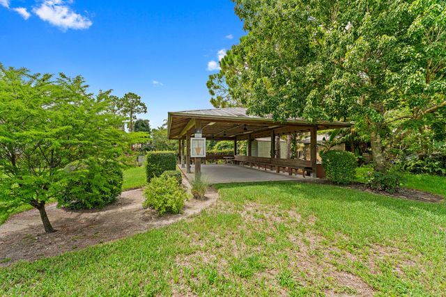 856 SW Rustic Circle, Stuart, FL 34997