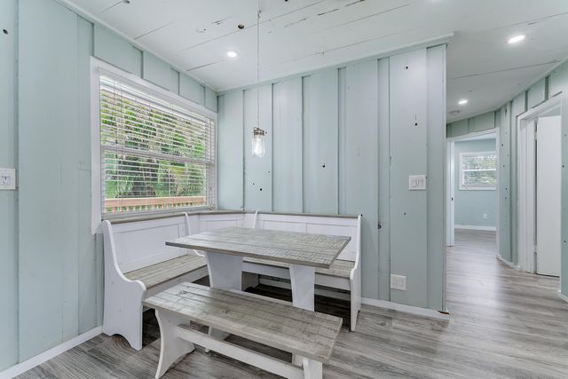 856 SW Rustic Circle, Stuart, FL 34997