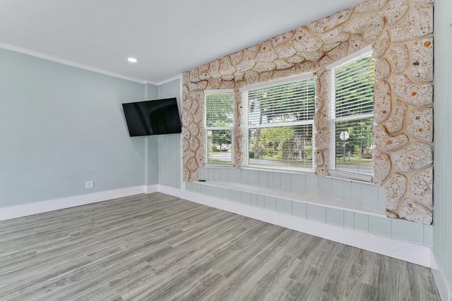 856 SW Rustic Circle, Stuart, FL 34997