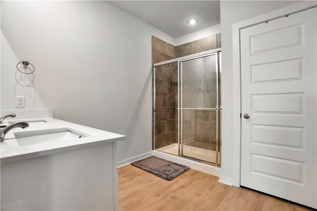 400 W Snow Bend, Farmington, AR 72730