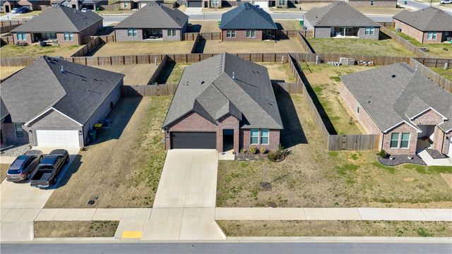 400 W Snow Bend, Farmington, AR 72730