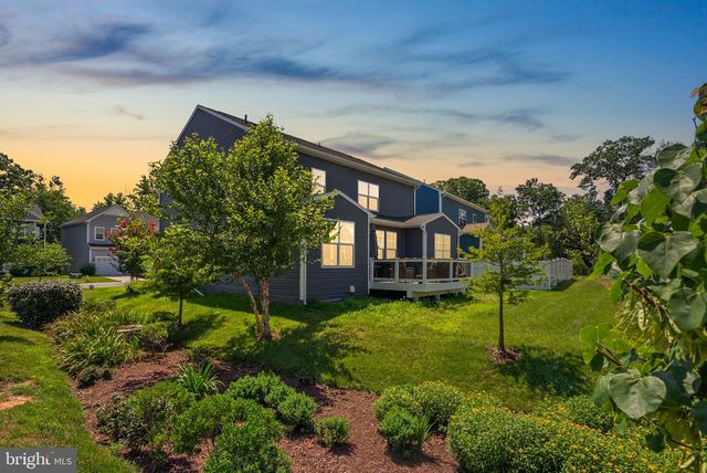 412 WHISPERING ELM LN, Millersville, MD 21108