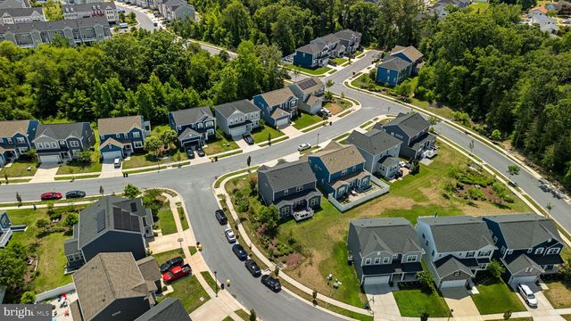 412 WHISPERING ELM LN, Millersville, MD 21108