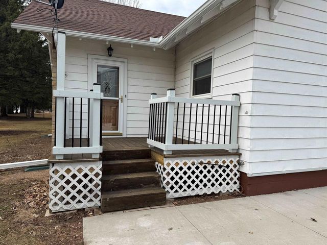 W4714 COUNTY ROAD G, Merrill, WI 52252