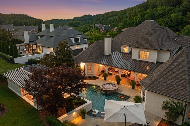 835 Windstone Blvd, Brentwood, TN 37027