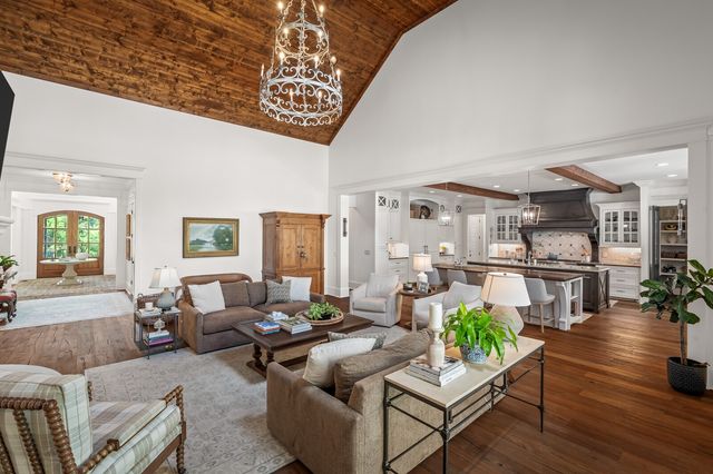 835 Windstone Blvd, Brentwood, TN 37027