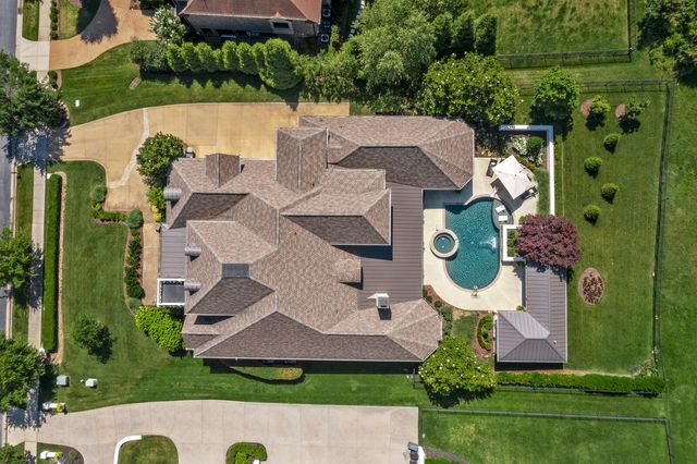 835 Windstone Blvd, Brentwood, TN 37027
