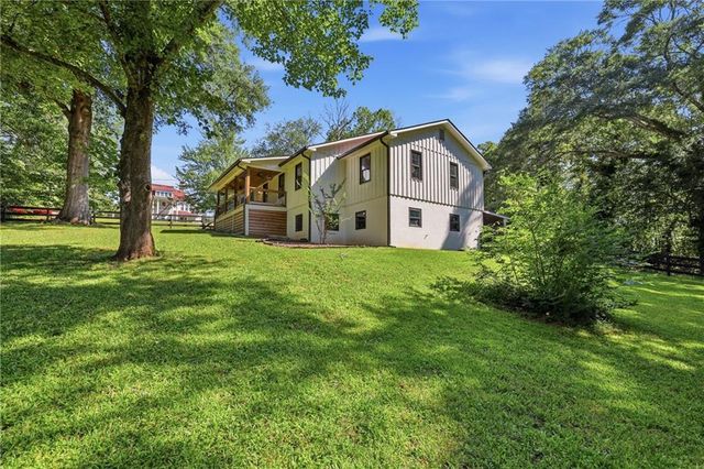500 Ketron Drive, Clarkesville, GA 30523