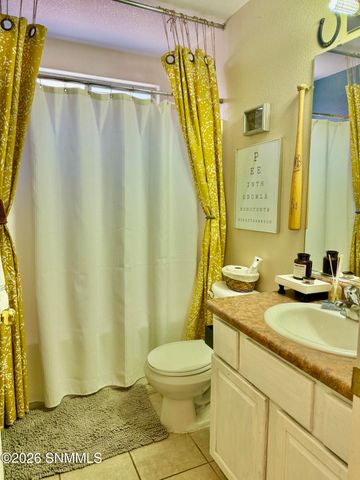 1127 Steins Drive, Las Cruces, NM 88012