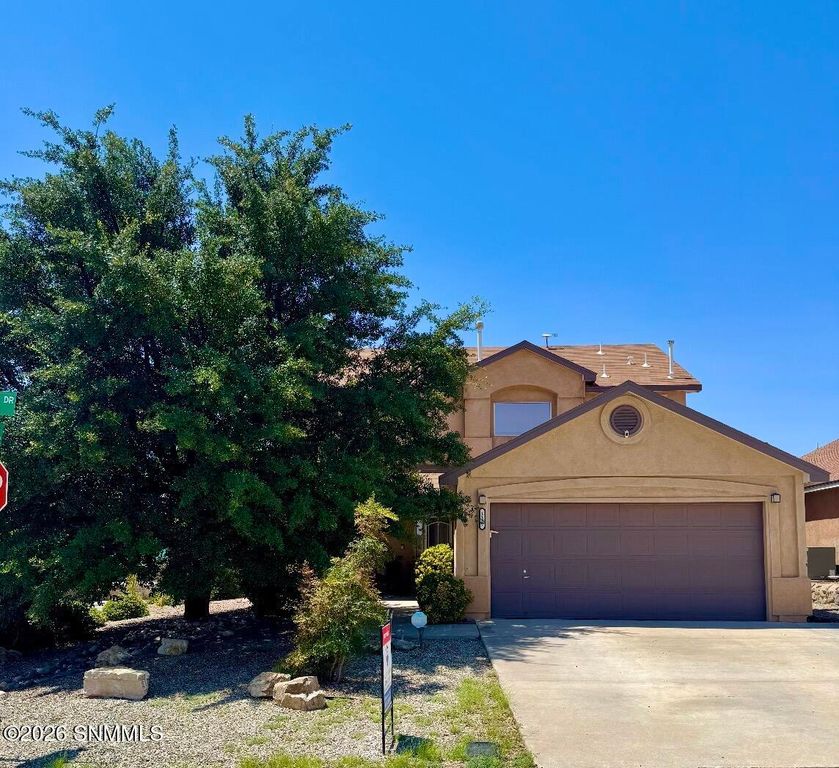 1127 Steins Drive, Las Cruces, NM 88012