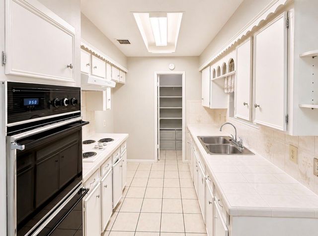 430 Shady Glade Drive, Houston, TX 77090