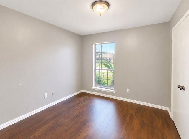 430 Shady Glade Drive, Houston, TX 77090