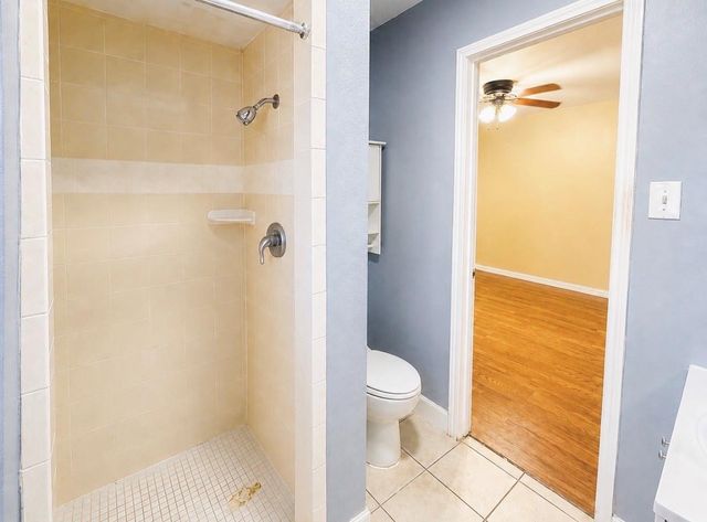 430 Shady Glade Drive, Houston, TX 77090